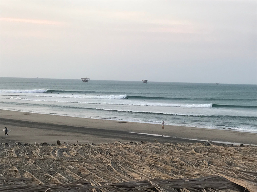 Punta Lobitos Albergue