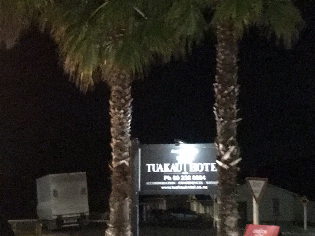 Tuakau Hotel主图
