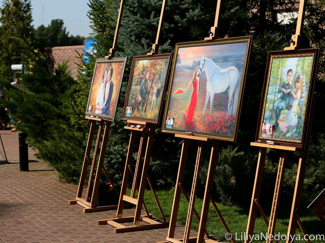 Park-Hotel Butenko Stable主图