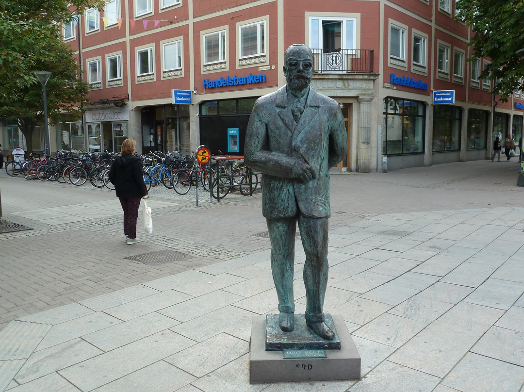 Skulpturen Gustaf Fröding景点图片