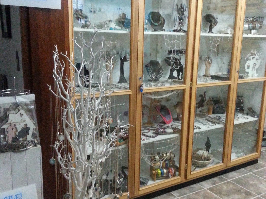 Rocky Shore's-吕德里茨必去景点