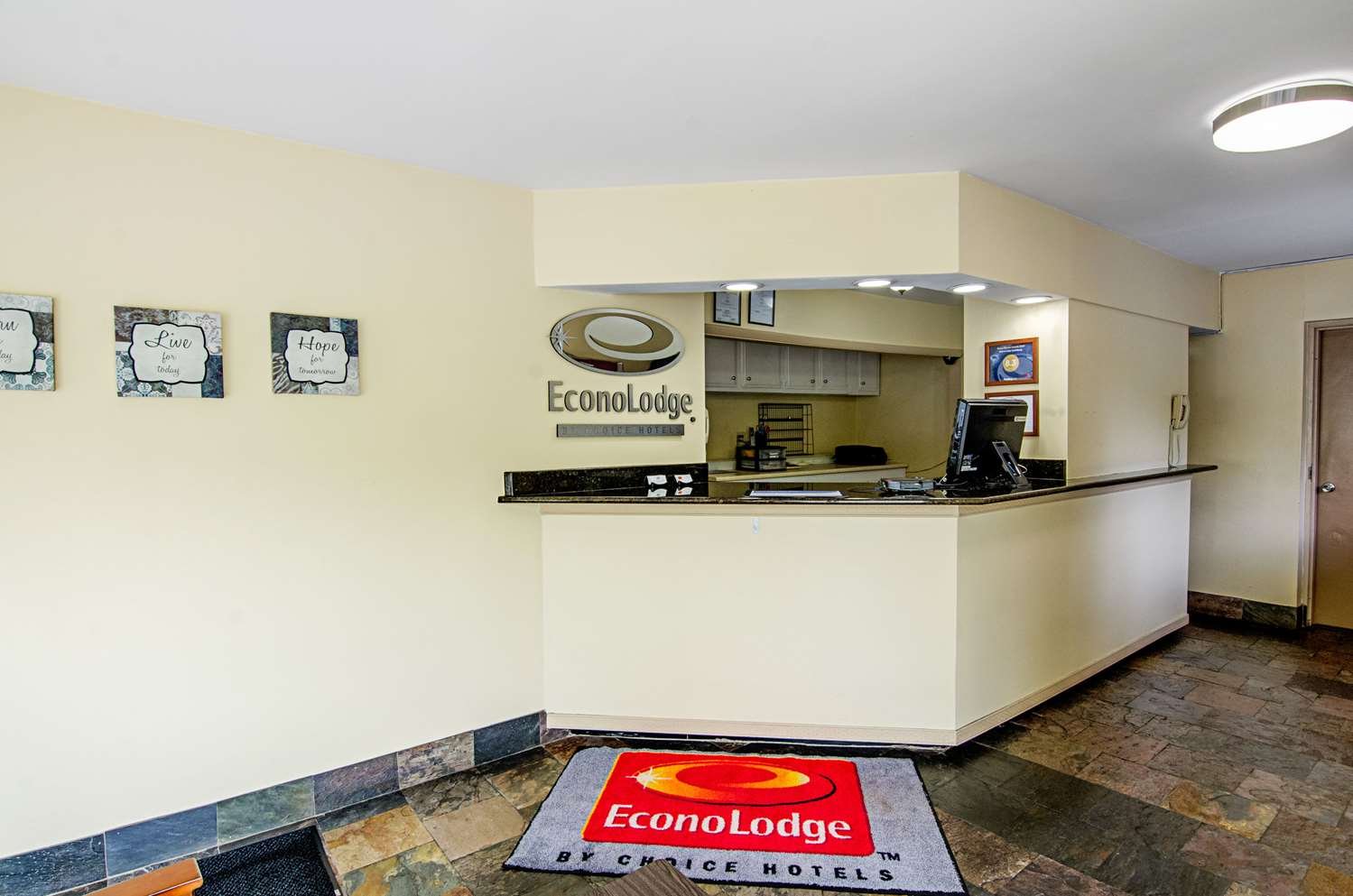 Brentwood Inn and Suites-官方