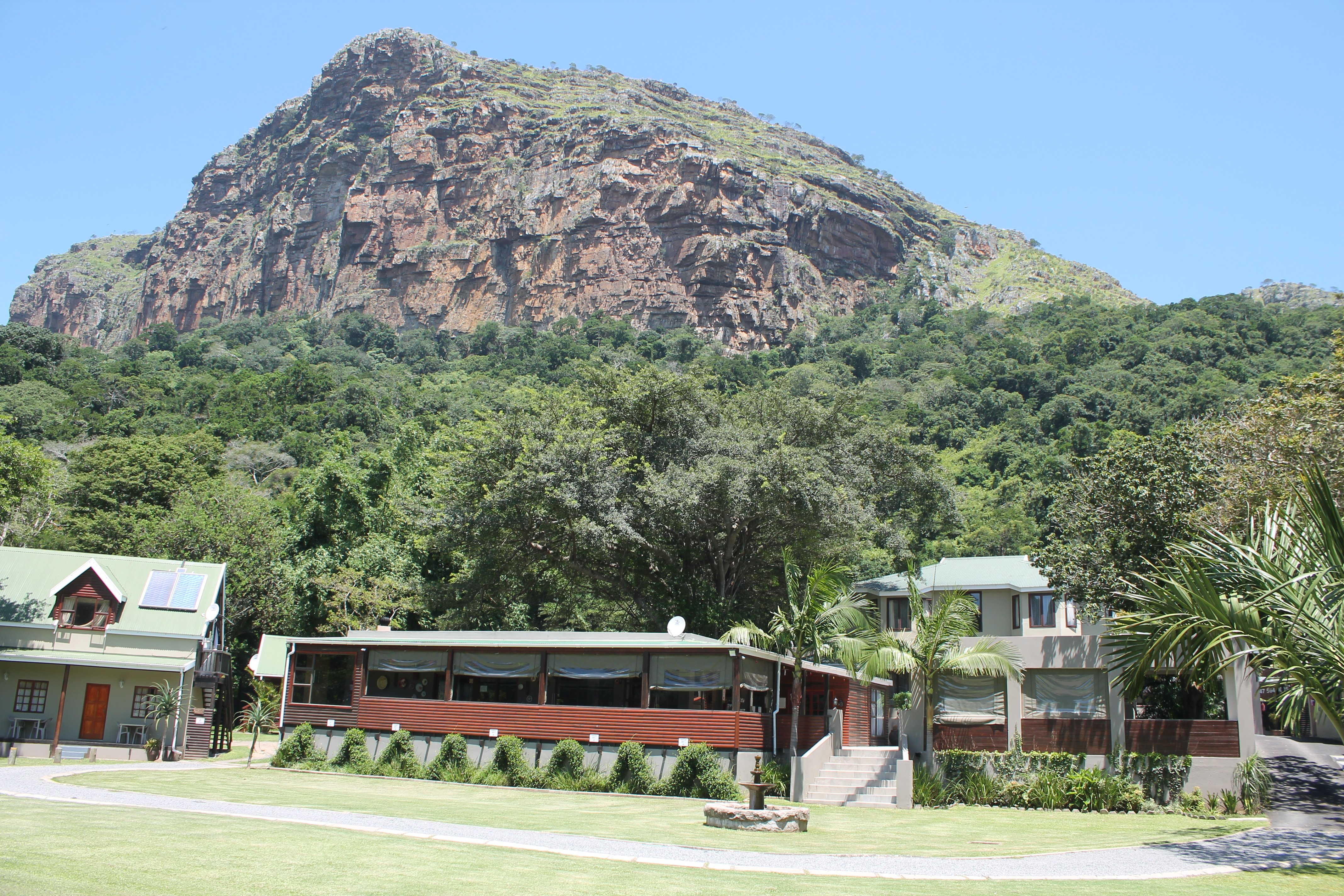 Port St John's River Lodge-官方