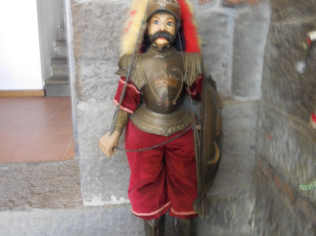 Torre dell' Orologio-Castelbuono必去景点