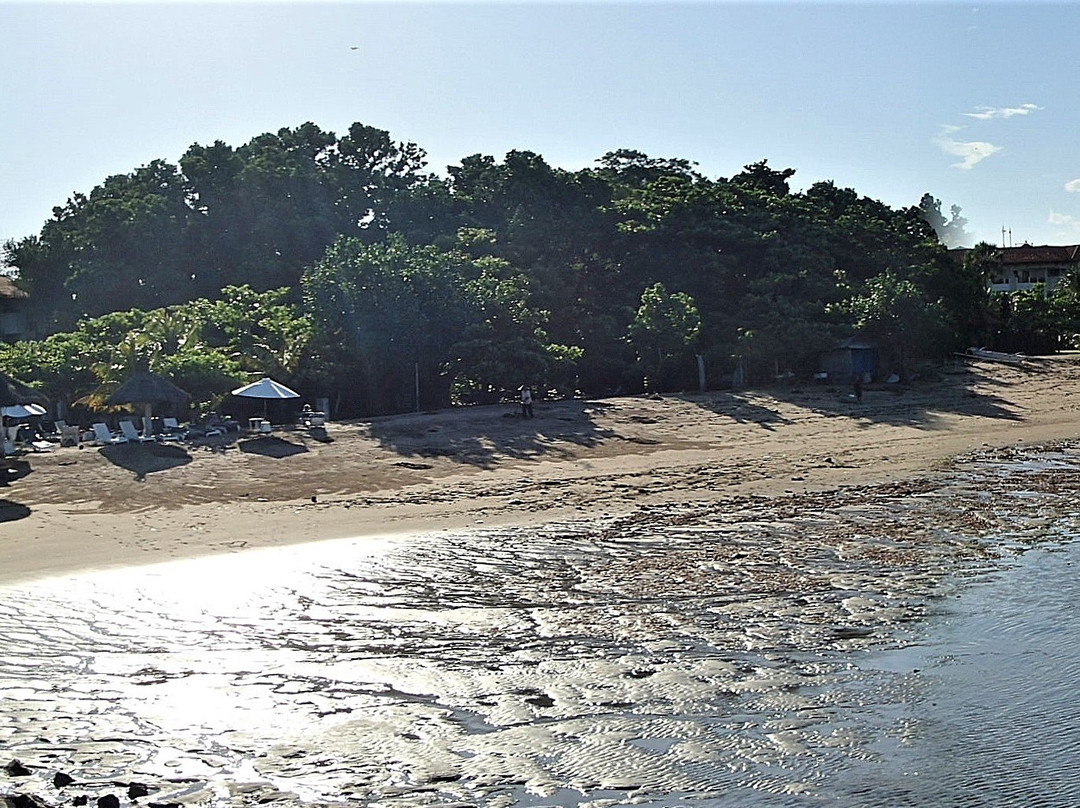 Tuban Beach景点图片
