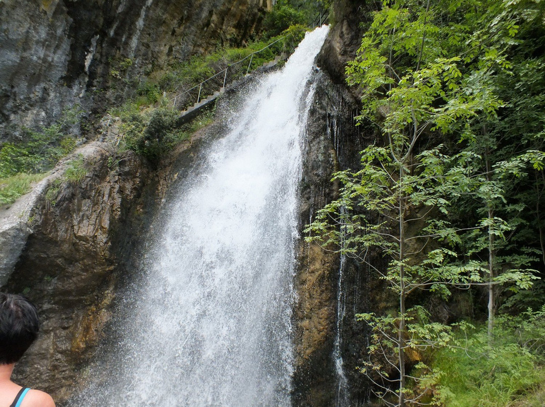 Cascata del Vitello d'Oro景点图片