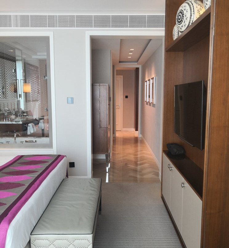 迪拜皇冠酒店主图