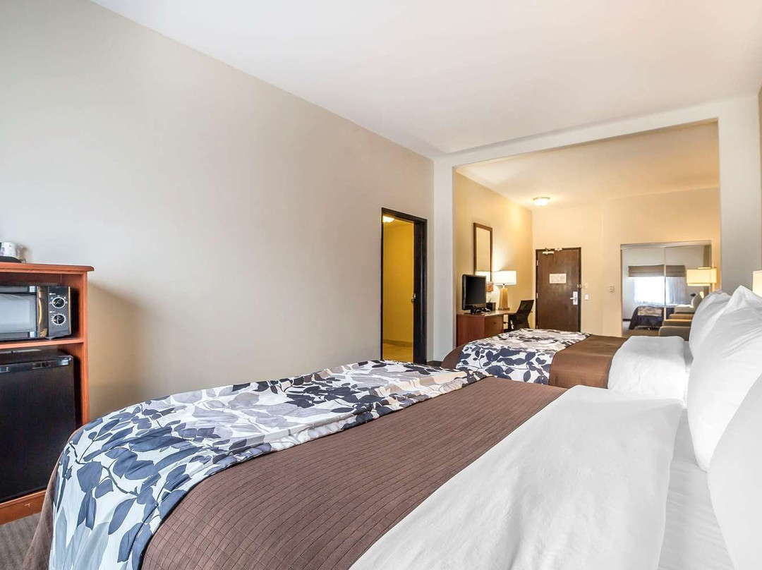 Sleep Inn & Suites主图