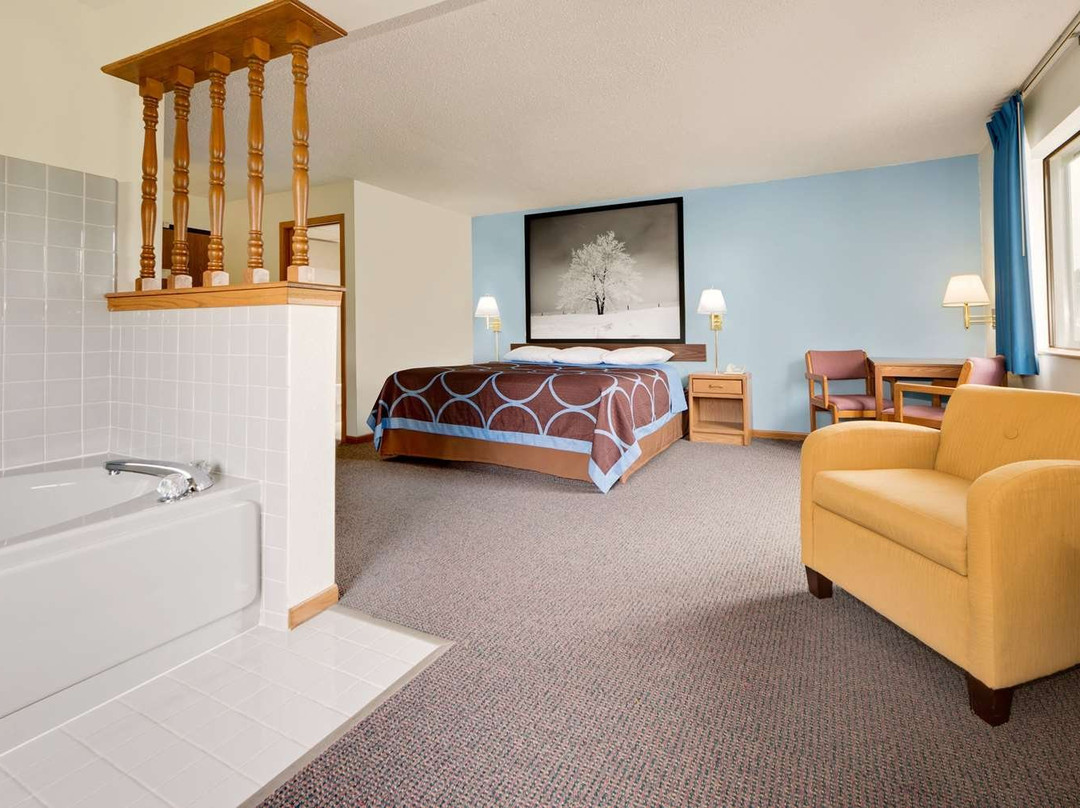 Super 8 by Wyndham Centerville主图