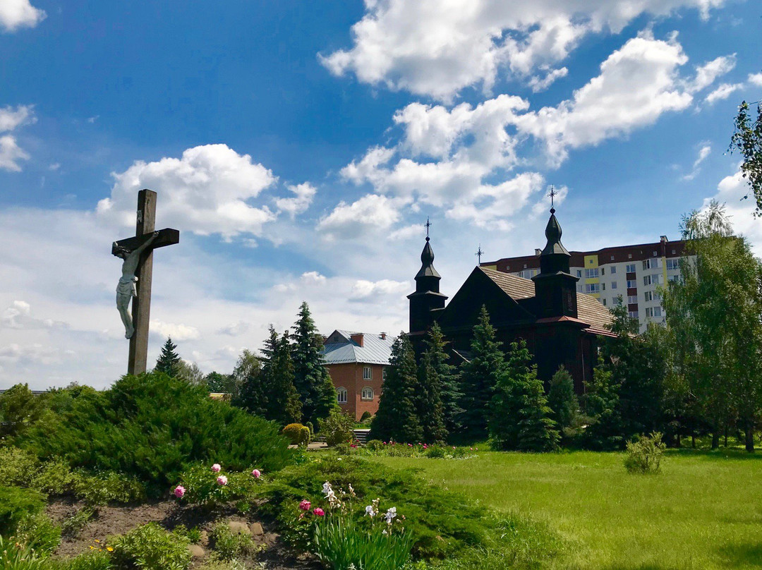Assumption Church St. Anne-Kovel必去景点