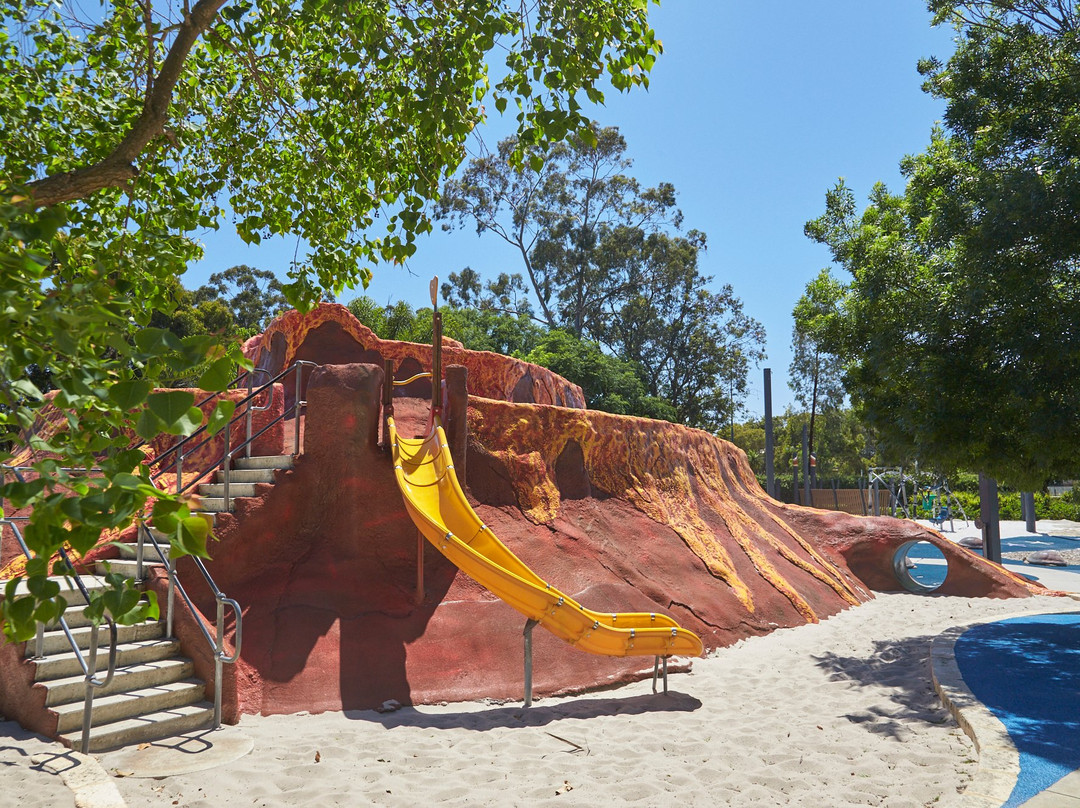 Volcano Playground景点图片