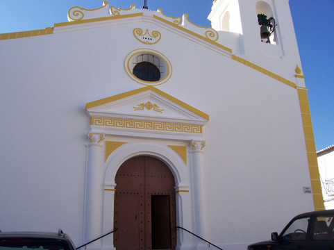 Igreja Paroquial de Barrancos-Barrancos必去景点