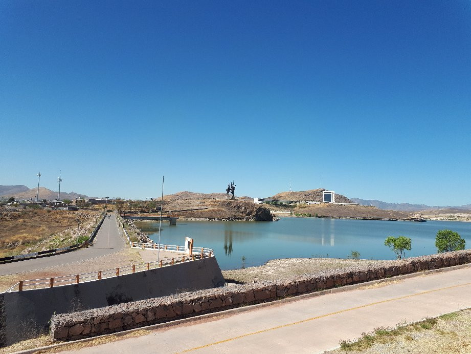 Parque Metropolitano Presa el Rejon景点图片