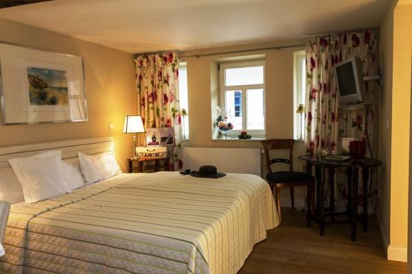 Romantik Hotel Zum Rosenhof主图