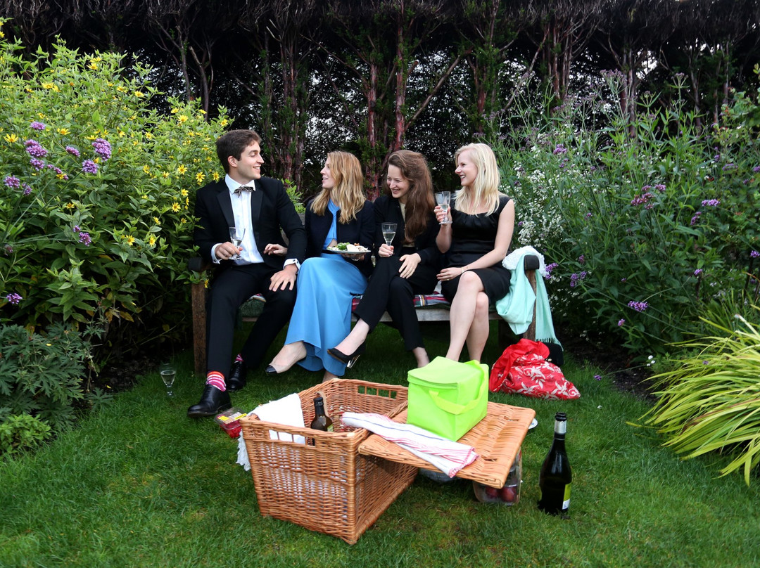 Beechwood B and B主图