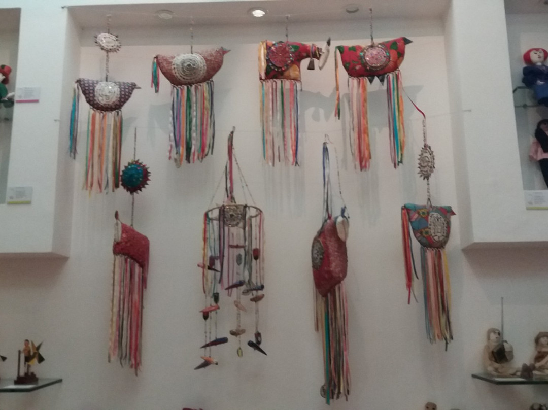 Popular Artist House景点图片