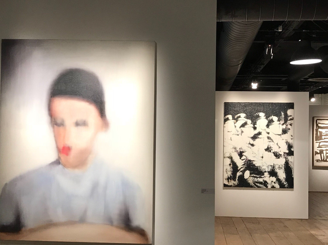 Galerie Univer / Colette Colla景点图片