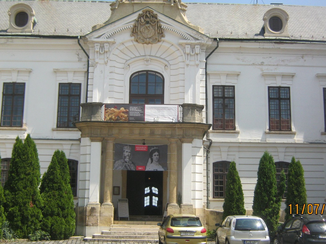 Bishop's Palace (Puspok Palota)景点图片