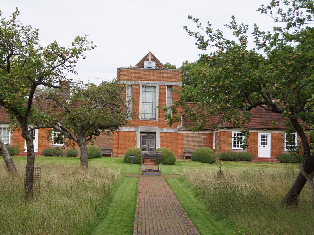 Sandham Memorial Chapel景点图片