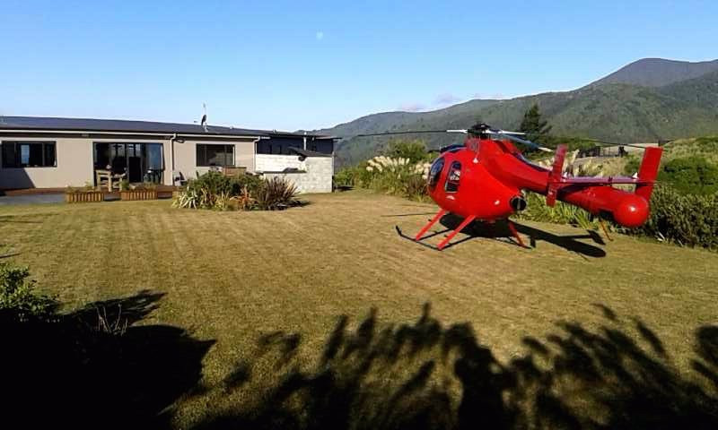 Coast to Coast Helicopters-皮克顿必去景点