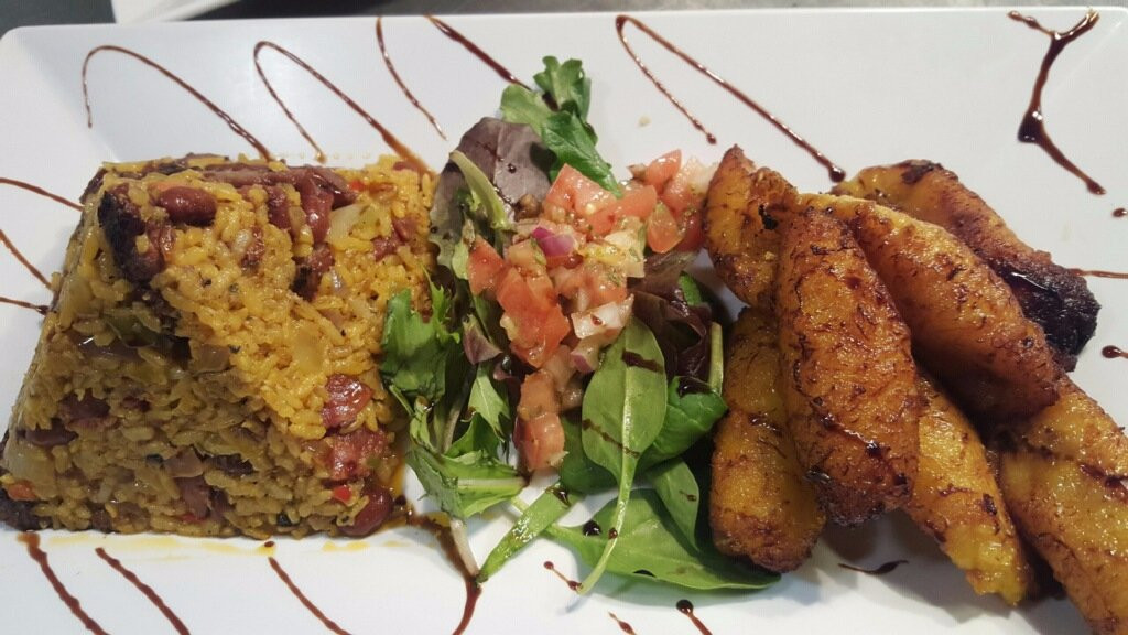 Beach Bohio Bar & Grill