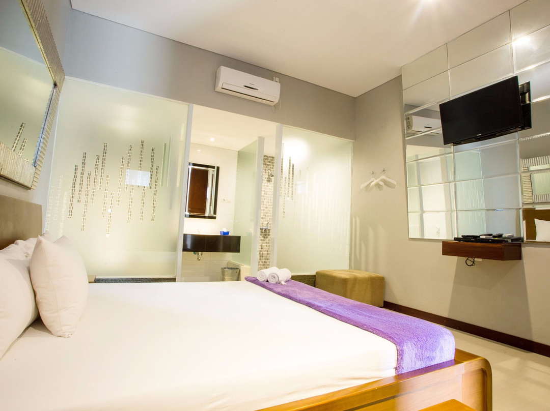 Kedaton 8 Hotel主图