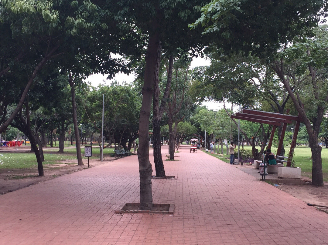 Parque Urbano Central-圣克鲁斯省必去景点