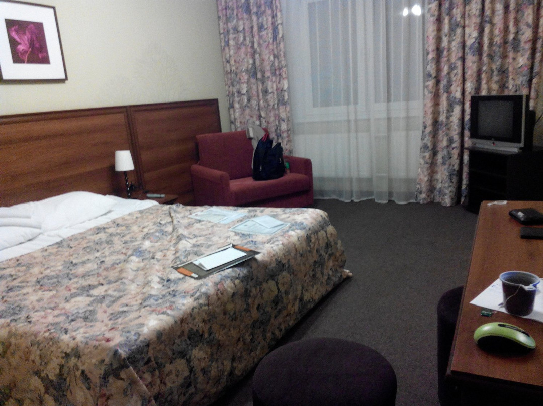 Murino酒店住宿-Vernisage Hotel