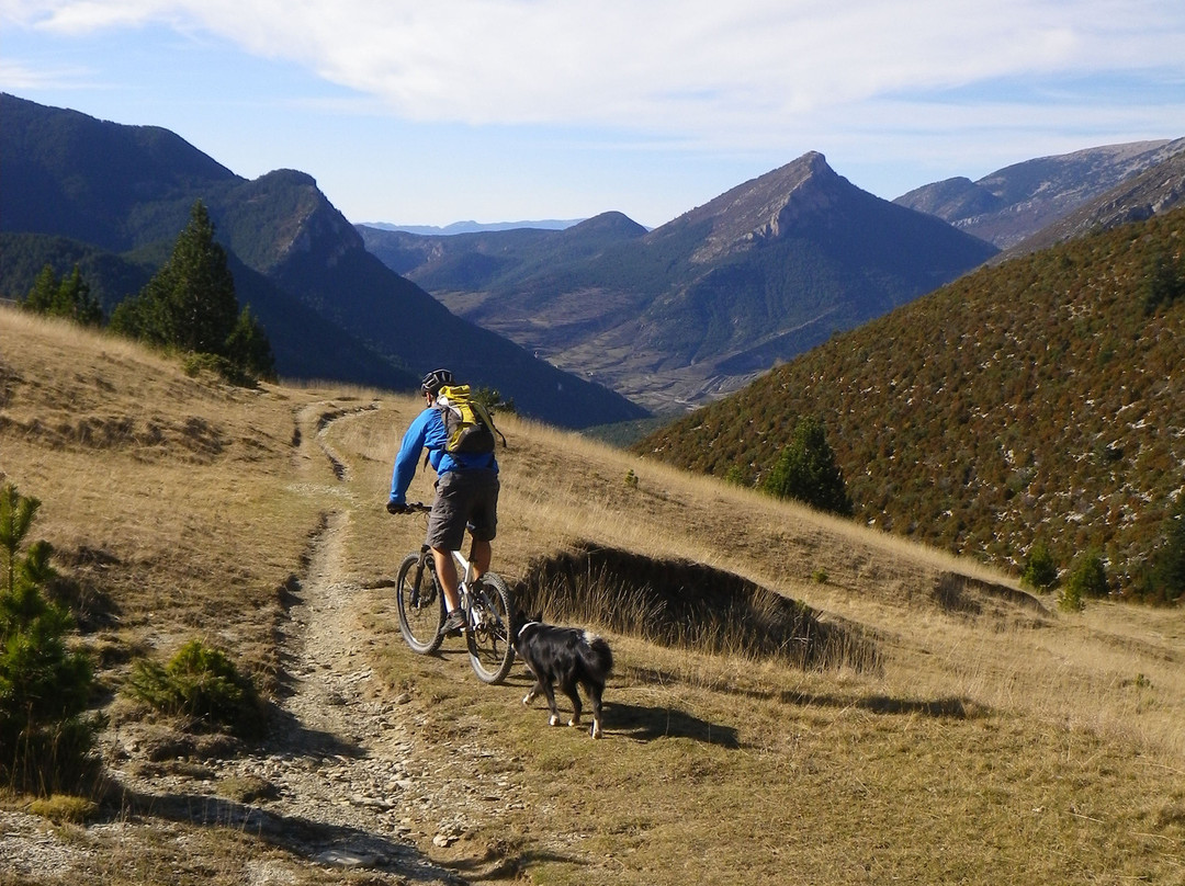 Pyrenbike-Tarascon-sur-Ariege必去景点