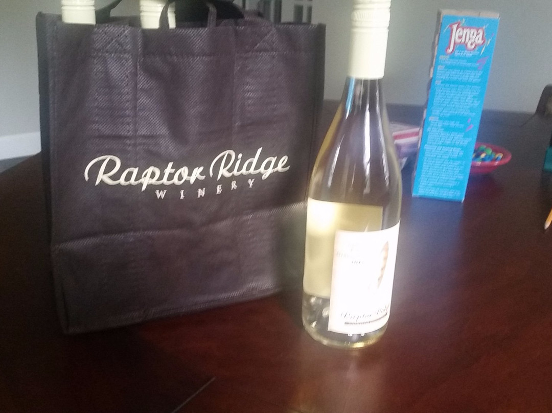 Raptor Ridge Winery景点图片