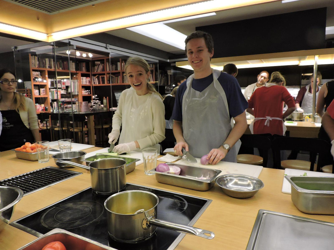 Cooking Lessons Culinary Center & Cookery Club-圣迪米特里奥斯必去景点