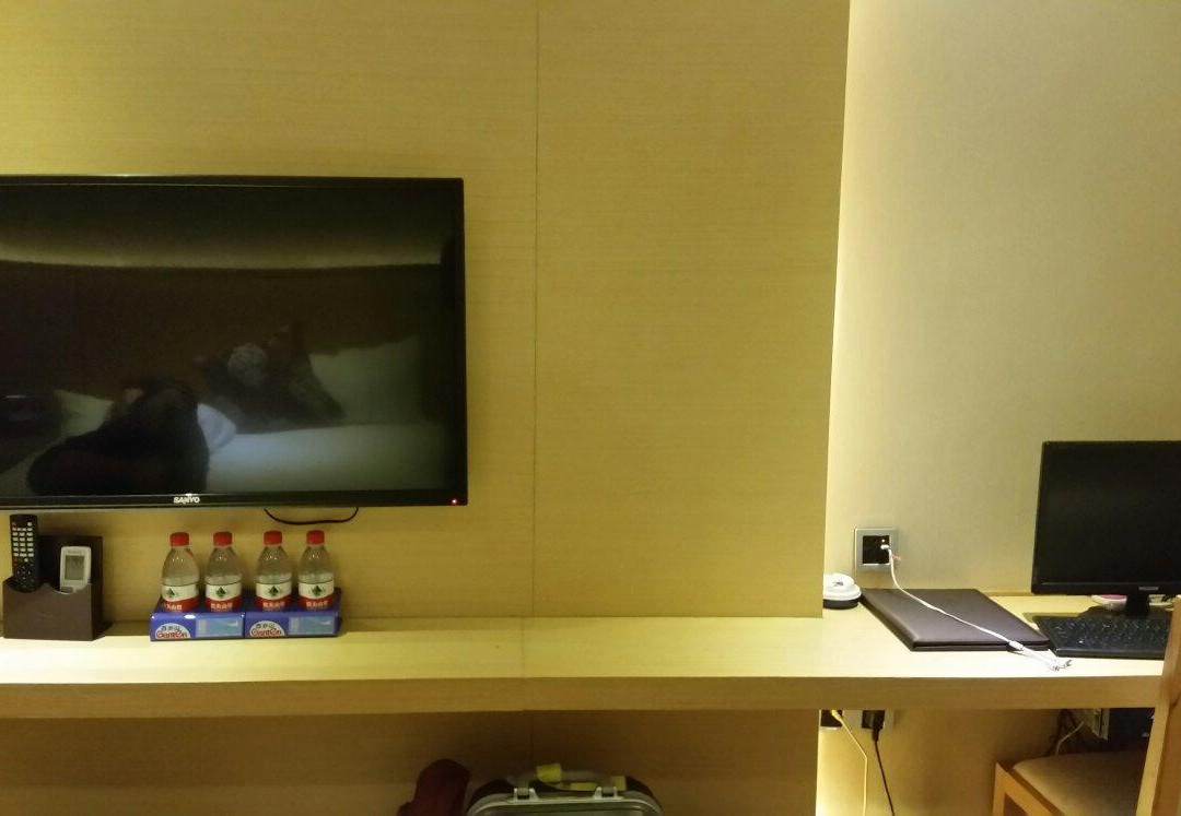 深圳领航精品酒店机场新航站楼店主图