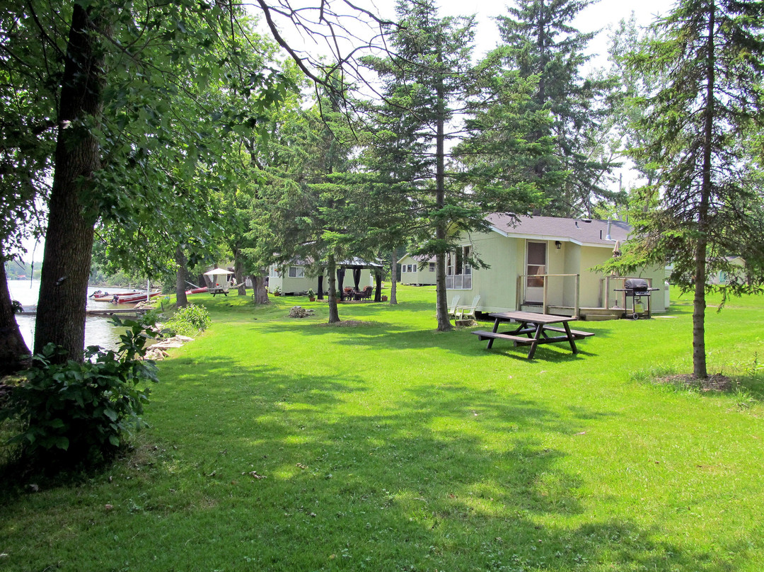 Trent River Cottages