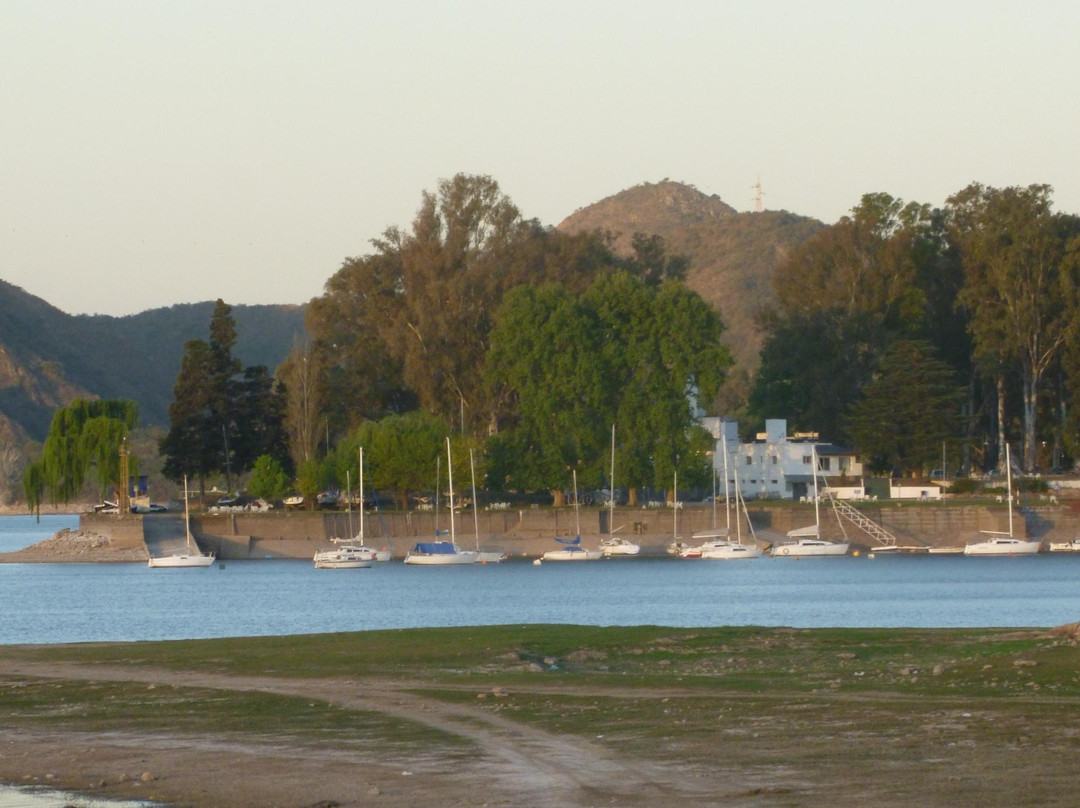 Carlos Paz Waterfront景点图片
