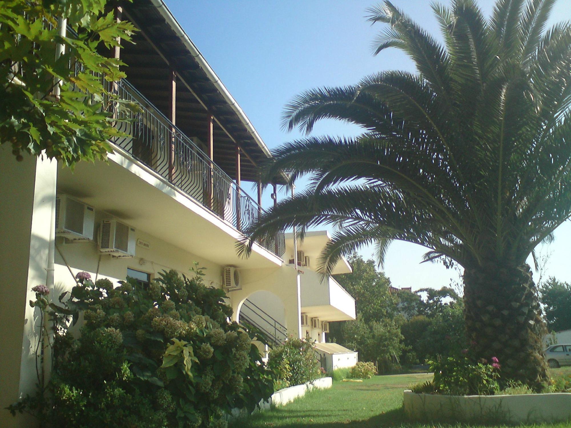 Spiti Oneiro (Dream House)-官方