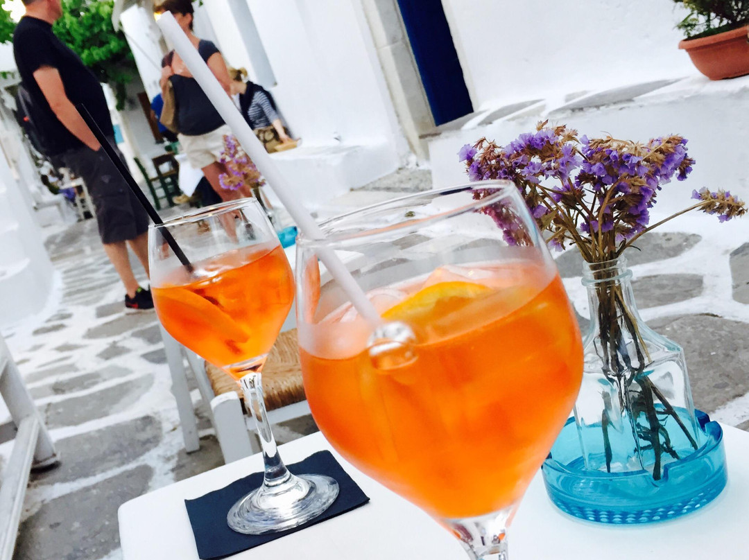 Naousa旅游景点-Itria Cocktailbar