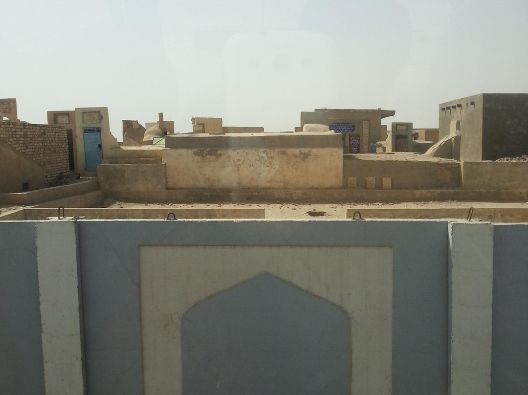 Wadi Al-Salaam Cemetery-Najaf必去景点