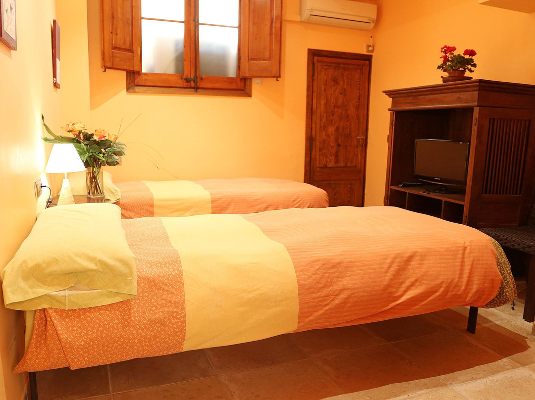 Caldes d'Estrac酒店住宿-Hostal Romani