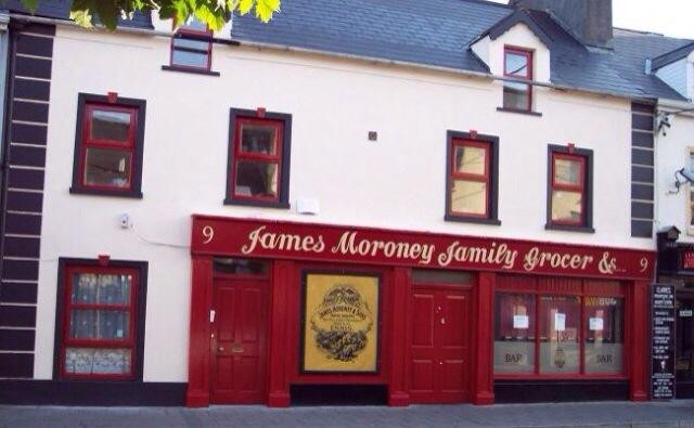 Kilnamona旅游景点-Moroney's Bar