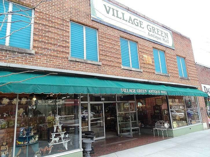Village Green Antique Mall景点图片