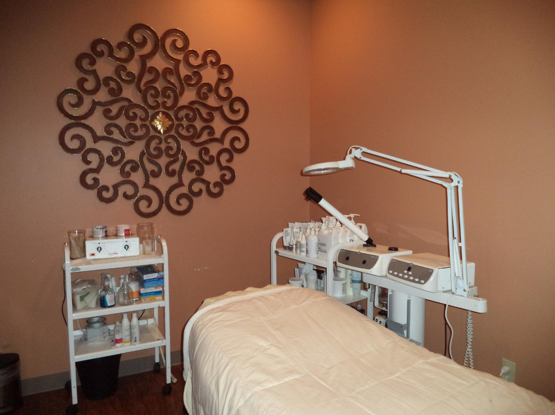 Tuscan Sun Spa & Salon-Clarksburg必去景点