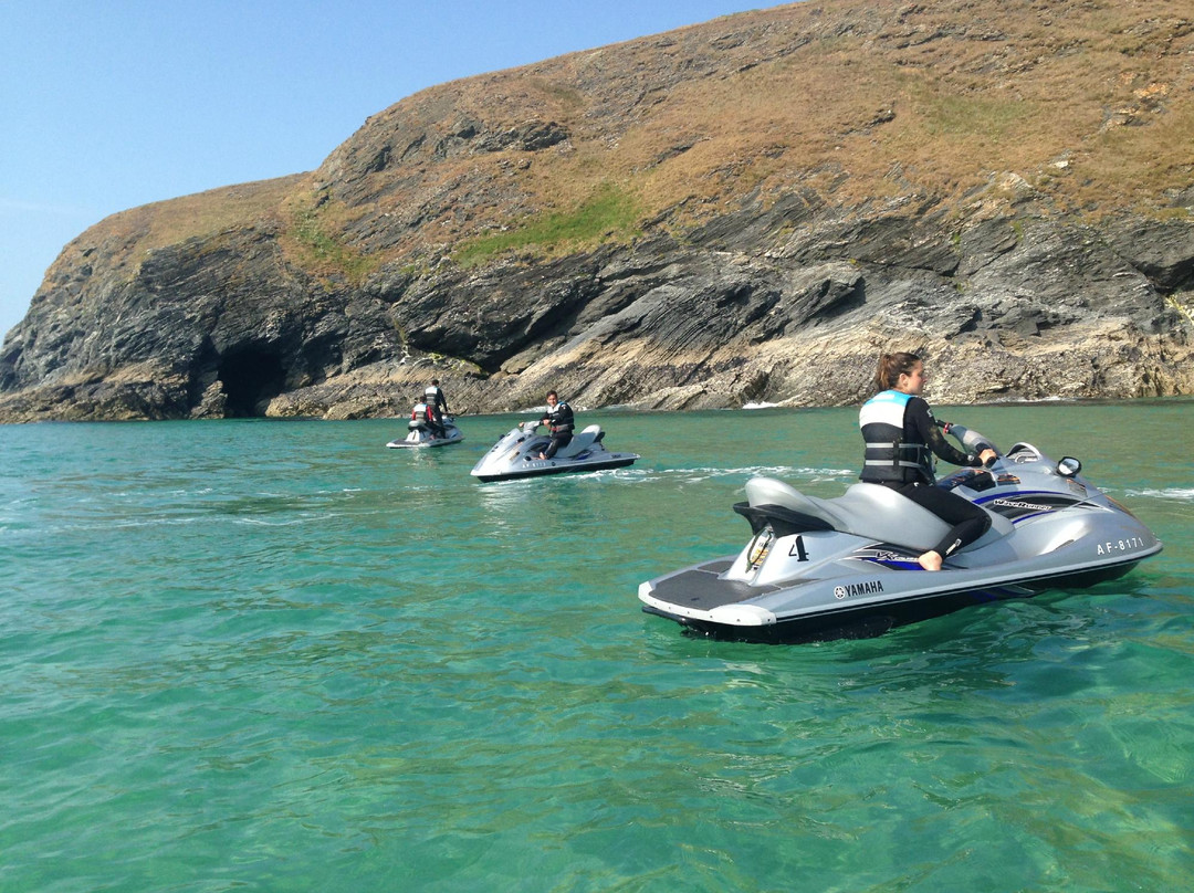 Cornwall Waverunner Safaris景点图片