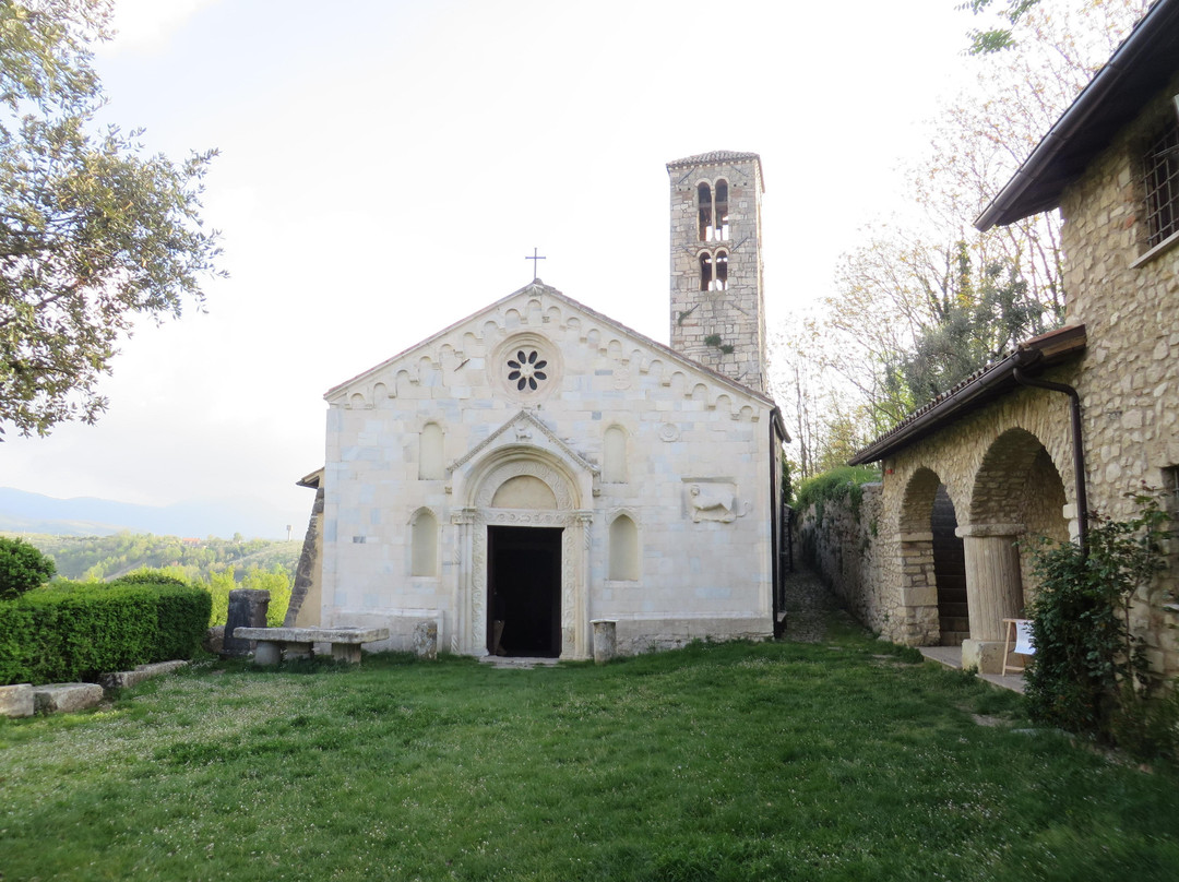 Chiesa Romanica di Santa Vittoria景点图片