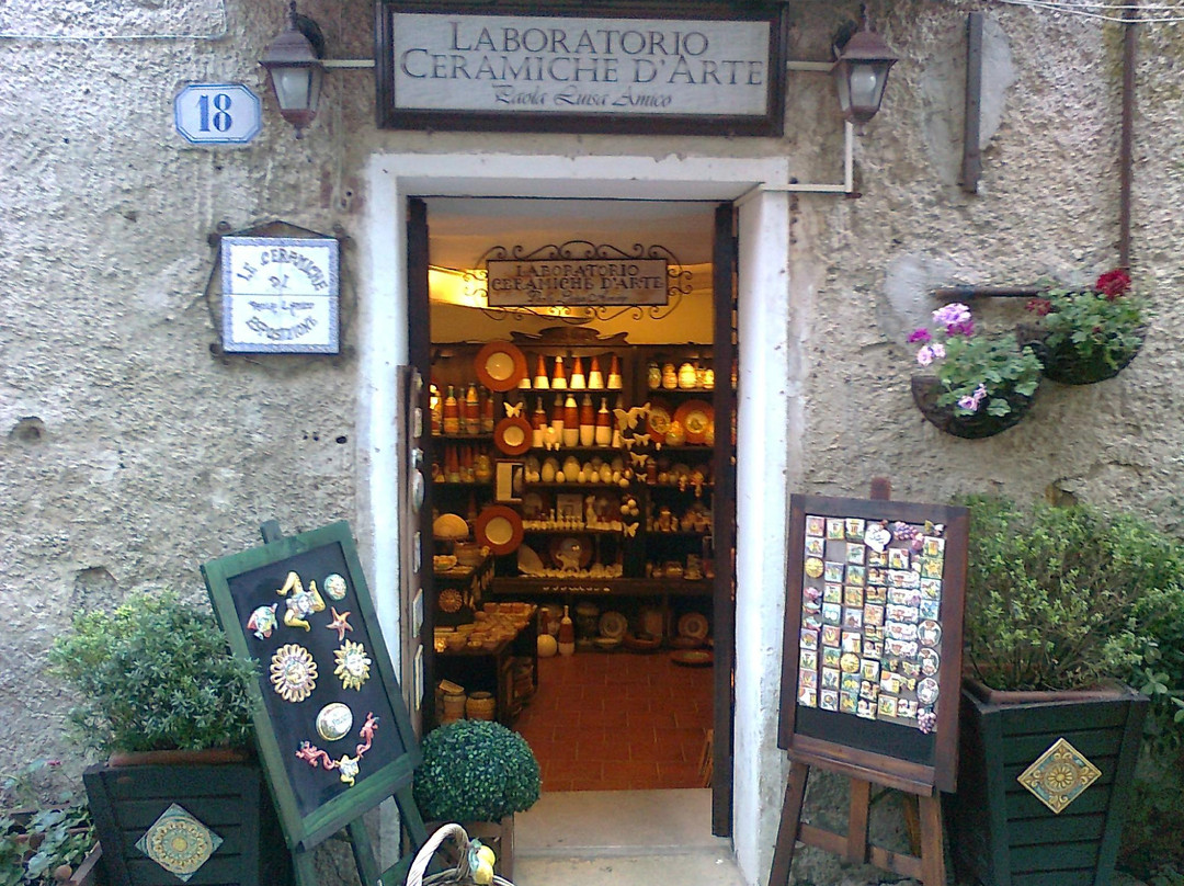 Laboratorio Ceramiche d'Arte - Paola Luisa Amico-埃里切必去景点