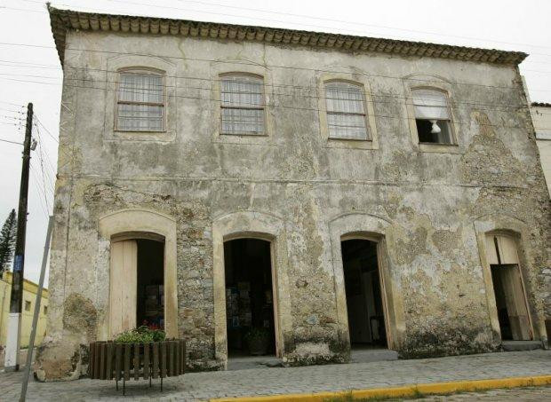 Casarao do Porto - Casa da Cultura de Guaratuba-瓜拉图巴必去景点