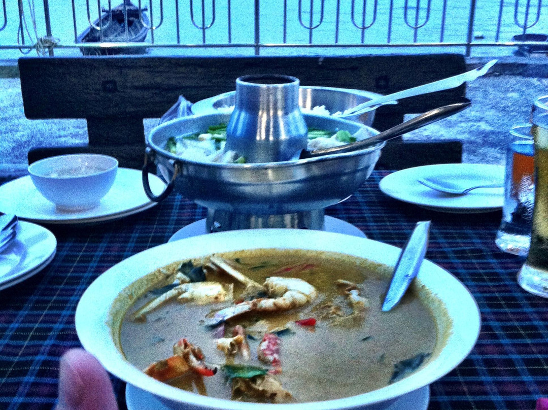 Ban Pa Lai餐馆和美食-Parlai Seafood