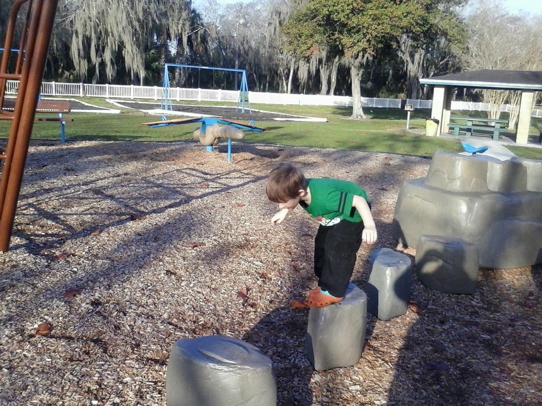 Mary Holland Park-Bartow必去景点