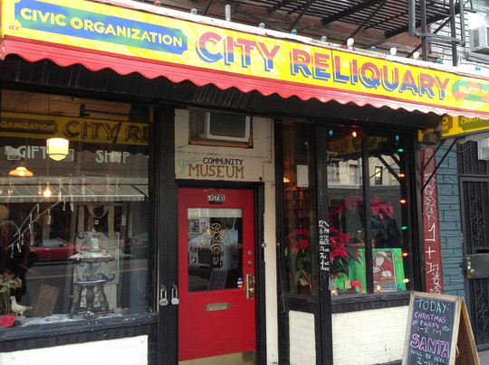 The City Reliquary-布鲁克林必去景点