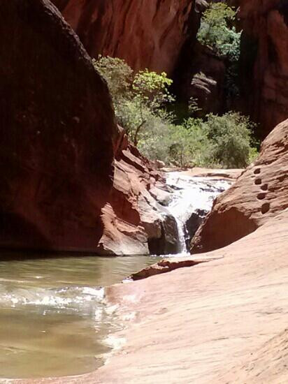 Red Cliffs Recreation Area-Leeds必去景点