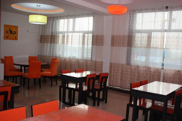 逸家快捷酒店主图